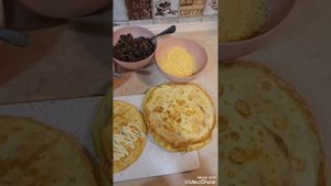 Бризоли с фаршем,яичные блинчики！очень вкусные..