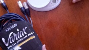 Line6. Variax digital interface cable или подключение гитар Variax к сценическому оборудованию.