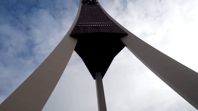 2015.10.21 Рига, телевышка, вид снизу смотреть онлайн