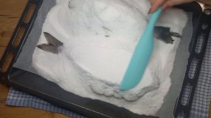 Дорадо в соли, всего два ингредиента рыба и соль, нежная и сочная рыба