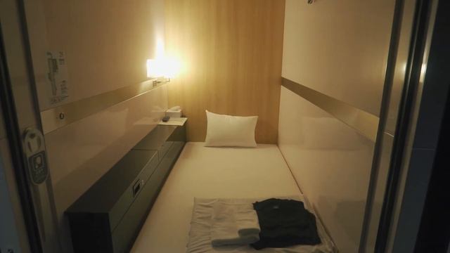 [空港内のカプセルホテル] FIRST CABIN 関西空港 смотреть онлайн