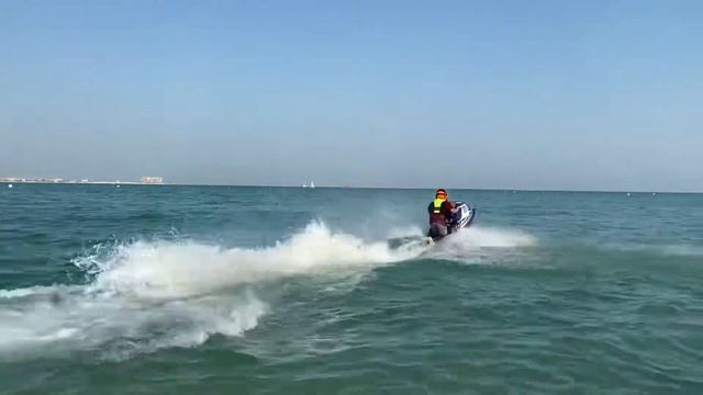 Qatar Junior jet ski riders смотреть онлайн