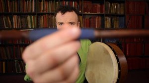 HOW TO PLAY BODHRÁN - Lesson 1