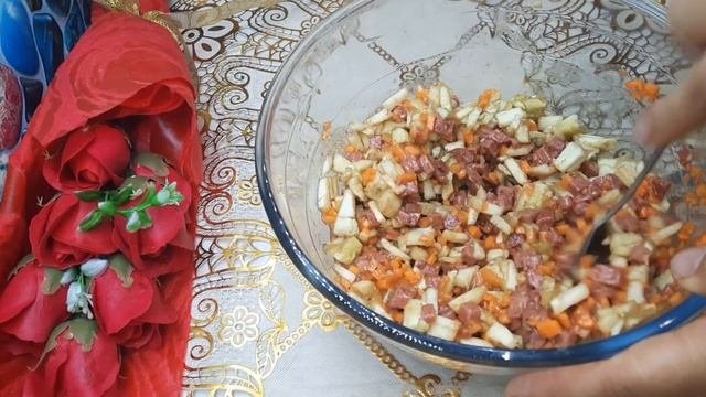 Жареные баклажаны с начинкой и сыром