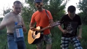 В каморке, что за актовым залом...