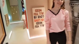 Лика и Милана в ДОМЕ ВВЕРХ ДНОМ/ Что Натворила Лика? Гуляем по Потолку.