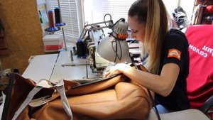 BMW 5 Series G30 _ Вентиляция сидений. Установка [ВЕНТИЛЯЦИЯ В АВТО 2022].mp4