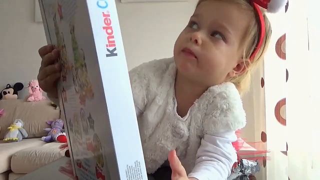 Распаковка Адвент-Календарь Kinder. Распаковка и обзор