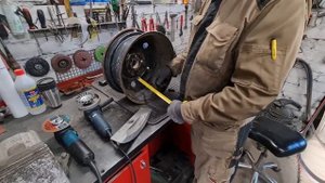 Лекало для правки автомобильных дисков.