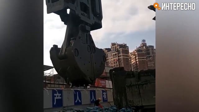 Специальный экскаватор для строительства метро! крупногабаритная строительная техника