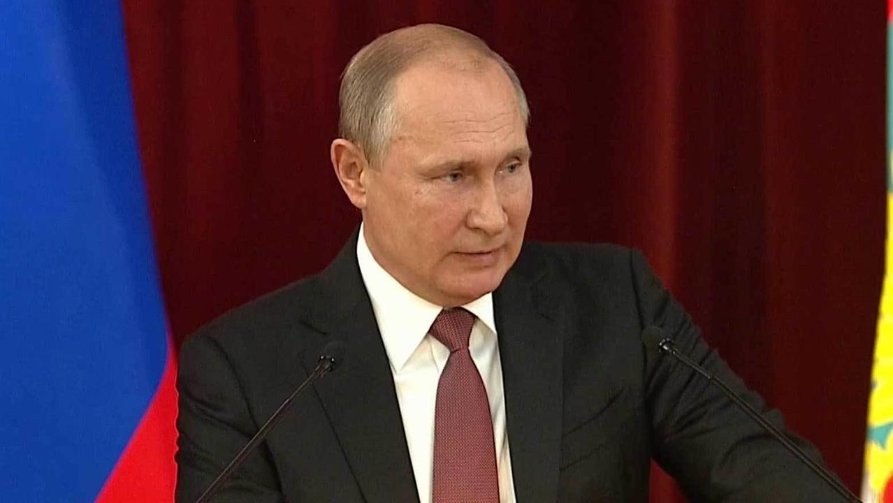 Владимир Путин провел совещание с российскими послами и постпредами