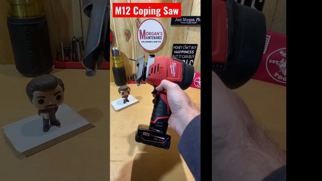 Milwaukee M12 Coping Saw #milwaukee #tools #m12 #carpentry смотреть онлайн