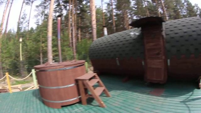 Бани-бочки на парковке. Комплекс в частном доме в Старопышминске смотреть онлайн