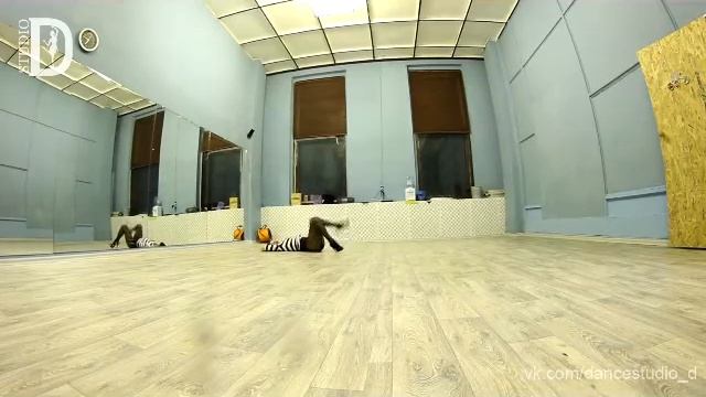 Стрип-пластика и Strip-dance/ Юля Ларова смотреть онлайн