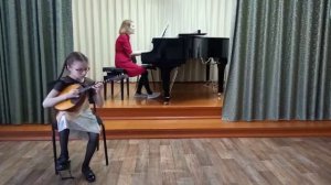 Маленький триптих "Волчок", А. Цыганков. Исполняет Закирова Камила, 4 класс