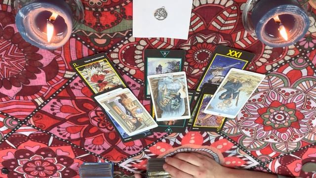 ?или? Как видят меня мужчины ?таро онлайн ?Ясновидение ?Информация из потока ?Ченнелинг