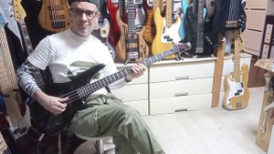Vintage Japanese Bass Guitars; Ibanez SR530 Fujigen Made 1990 BASS GUITAR TEST / BASS REVIEW