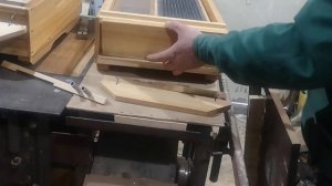 Дно под украинский улей и 8 рамочный дадан.