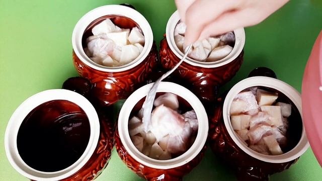 Картошечка с курочкой в горшочке. Без предварительной обжарки, без лишних хлопот.
