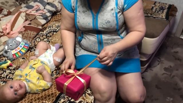 Братику 3 месяца! - Сделал сюрприз родителям... смотреть онлайн