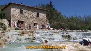 Terme di saturnia, le cascatelle del mulino in alta definizione.