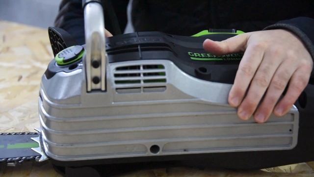 Аккумуляторная цепная пила Greenworks GD82CS51 обзор и распилы