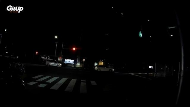 Thieye T5e VS GitUp Git2 1080/60fps Night test 2 смотреть онлайн