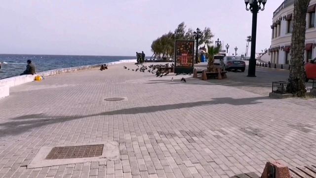 Упадок и опустошение в Кирении. Северный Кипр во время пандемии.