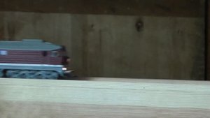 1:87. Людмила (PIKO BR130) ведёт Аврору (EUROTRAIN).