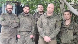 Эти солдаты из батальона майора Томова сейчас в плену., парни всё это делают добровольно
