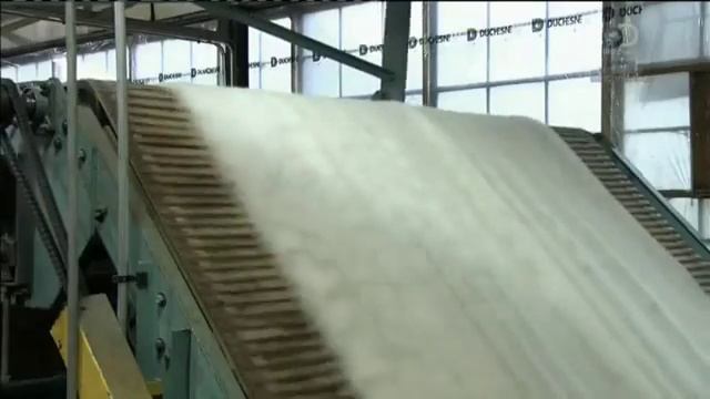 Подушки из полиэстра  Из чего это сделано