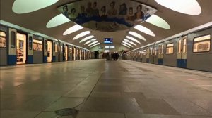 Метро Москва. Московский метрополитен и метропоезд в подземке