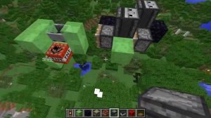 КАК СДЕЛАТЬ МЕХАНИЗМ КОТОРЫЙ БУДЕТ СБРАСЫВАТЬ ДИНАМИТ В МАЙНКРАФТ БЕЗ МОДОВ!!!