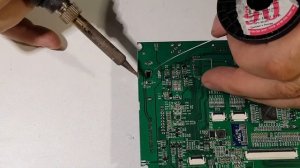 Ремонт магнитолы Allwinner T3 для Toyota corolla. Радио не находит станции