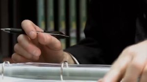Отец потратил все, чтобы найти убийцу дочери. Отомстил за дочь.