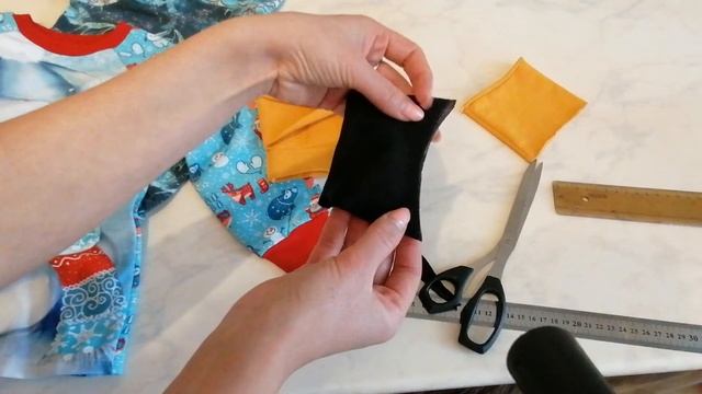 Пришиваем манжеты на оверлоке
