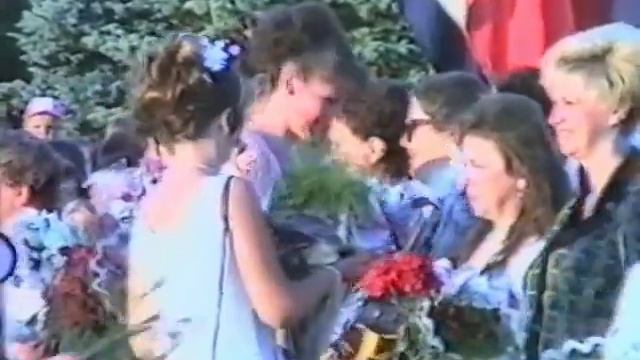 Земляничный город мой исп С Давыдова,съемка,монтаж Н Голубев смотреть онлайн