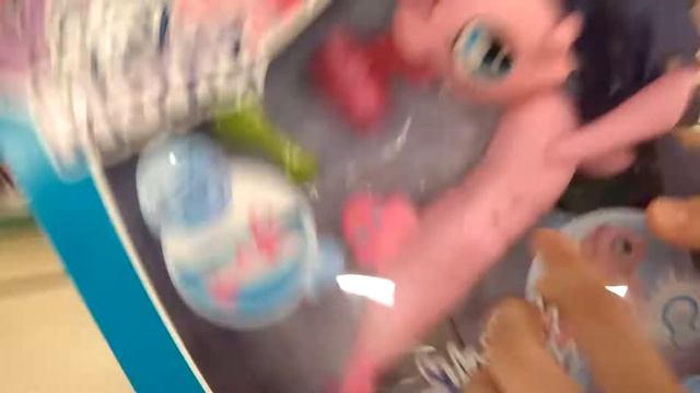 ЧЕБУРАШКУ УБИЛИ??? Типичный поход в магазин смотреть онлайн