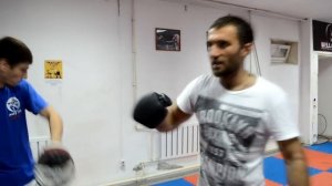 Техника Тайского бокса / Тренер расскажет / основа тайского бокса