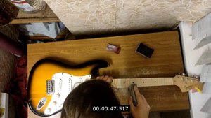Удаление пятен на кленовом грифе в домашних условиях