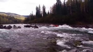 река Казыр порог Верхний китат в малую воду