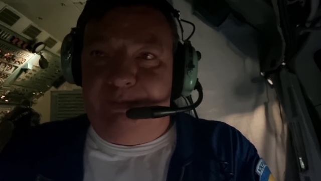 Дракула Аирвейс продолжает работу. Ночной перелет и небольшая история о создани Ан-124 РУСЛАН смотреть онлайн