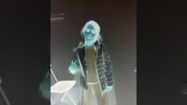 REPONSE A MAX BOUBLIL-UNE LARME QUI COULE смотреть онлайн