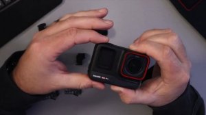 Insta360 Ace Pro: Memory Card & Battery Install FAST ⭐(Get Shooting ASAP!)