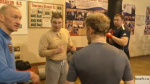 Бокс: разминочные упражнения перед спаррингами (English subs)