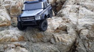 Mecedes Bentz  AMG G63 6x6 HG P601  Young island  Rock Crawling 2