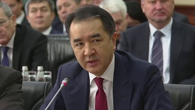 Назарбаев СОЖРАЛ МИР РК 'Ты идиот тво# мать' смотреть онлайн