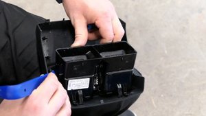 Mercedes W212 | Rear Air Vent & Socket Repair