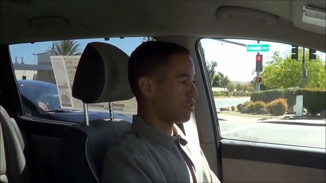 2016 Kia Sedona Start Up, Road Test, and Review 3.3 L V6 смотреть онлайн