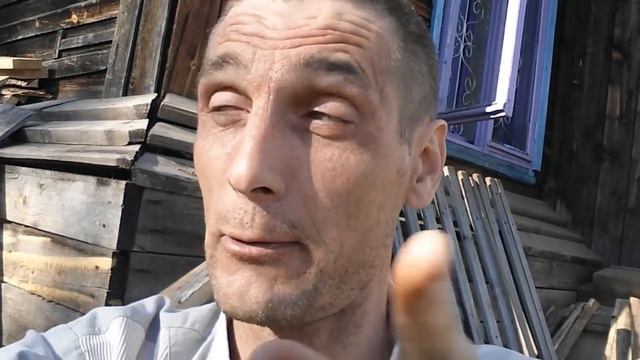 Я дома, собираюсь в лес, посадил огород... смотреть онлайн